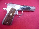 Colt MK IV Series 70 Trs beau Colt MkIV, dans son coffret de collection, en parfait...