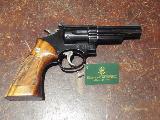 Smith & Wesson 19-4 720.00  vendre d'occasion sur 18bis.ch